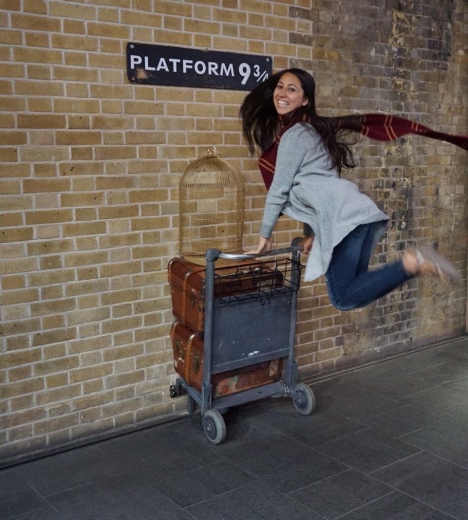 Janelle Kay, Harry Potter, Platform 9 3/4.jpg